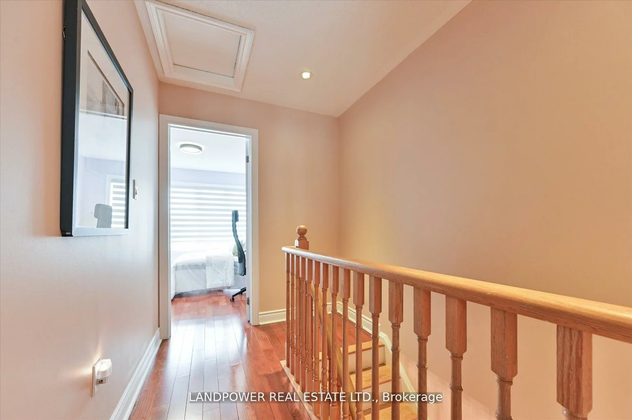 7, Saddlecreek, Commerce Valley, Markham