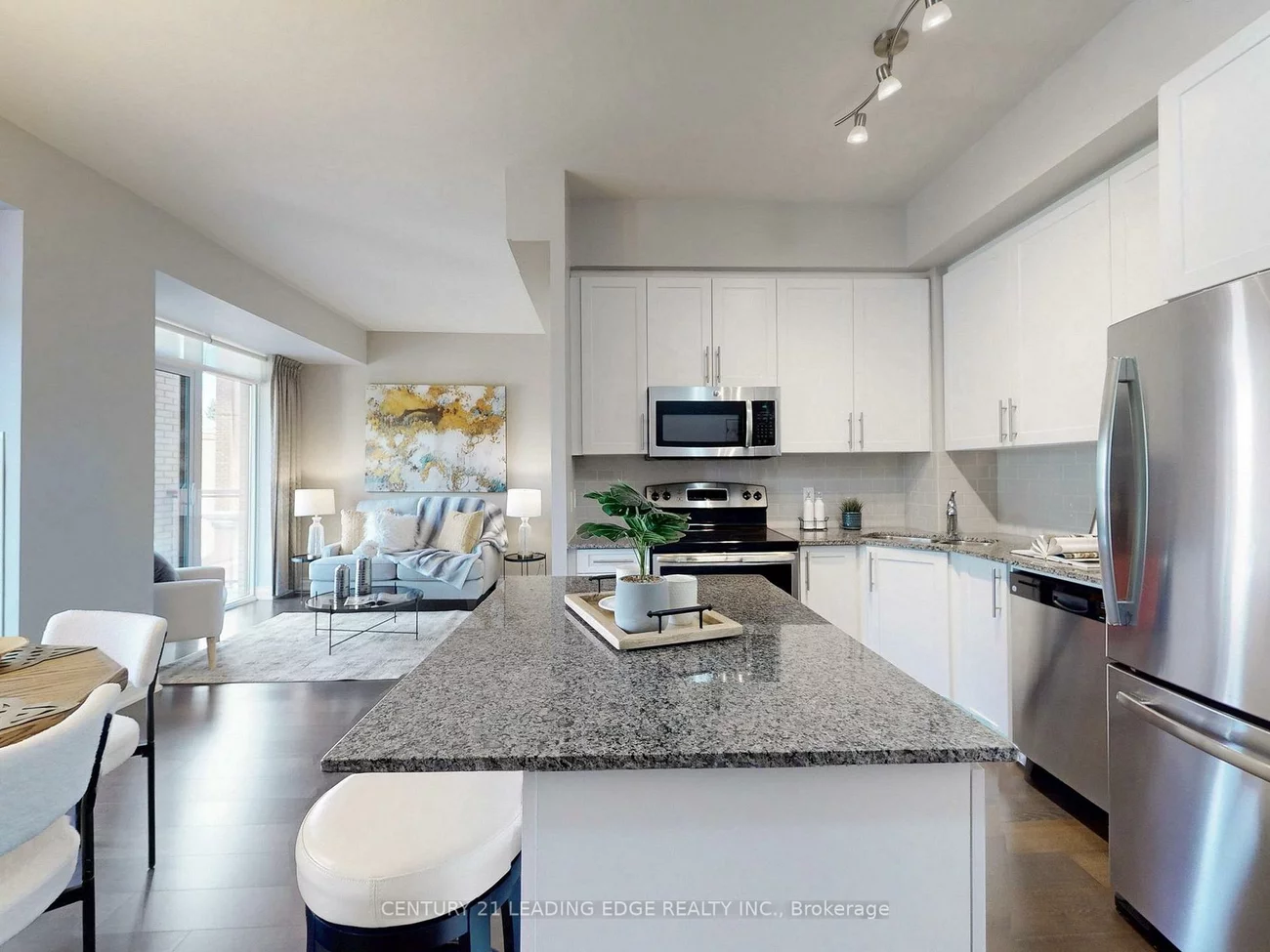 68, Main, Old Markham Village, Markham