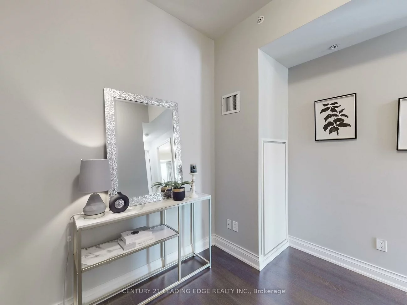 68, Main, Old Markham Village, Markham