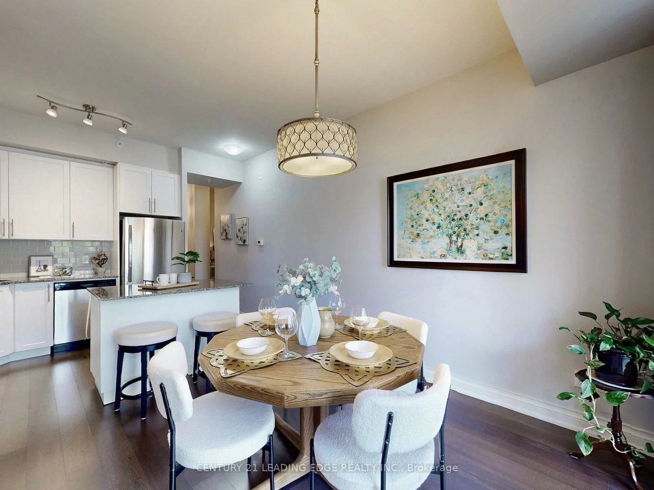 68, Main, Old Markham Village, Markham