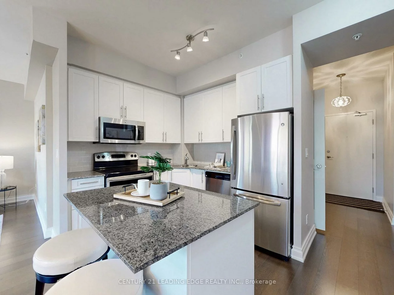 68, Main, Old Markham Village, Markham