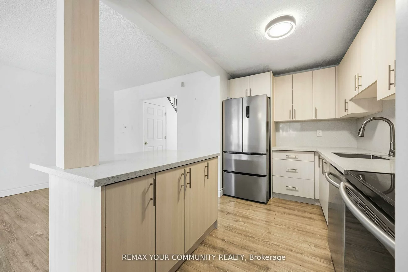 22, porterfield, Aileen-Willowbrook, Markham