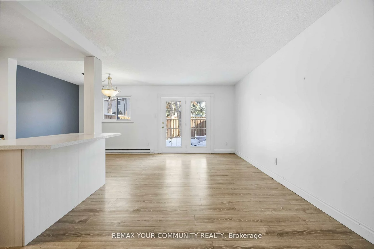 22, porterfield, Aileen-Willowbrook, Markham