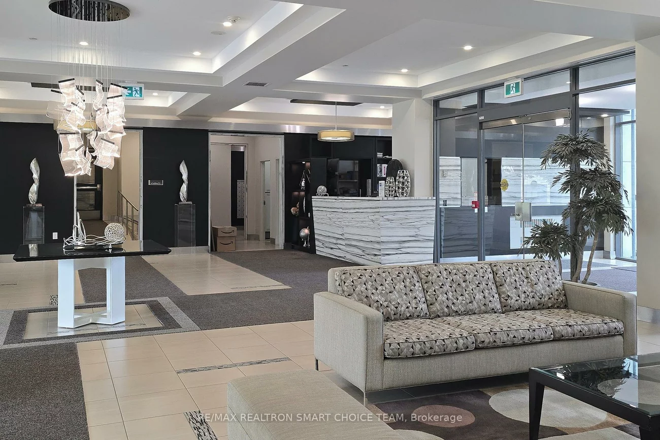 75, South Town Centre, Unionville, Markham