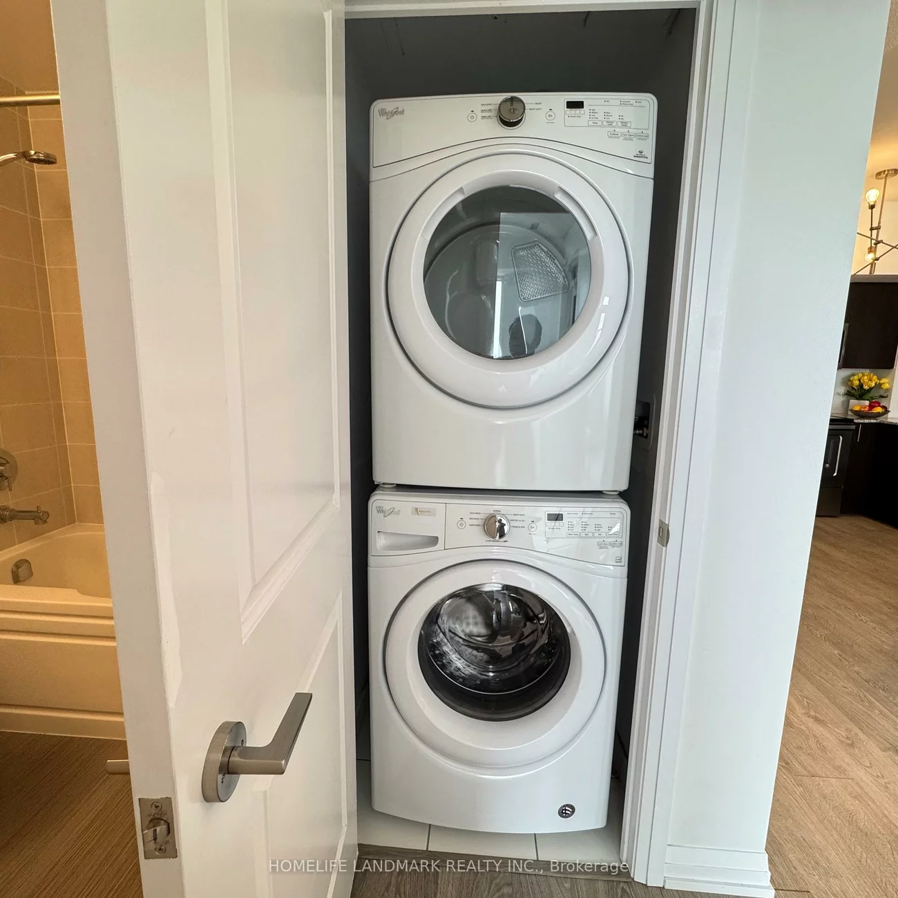 9560, Markahm, Wismer, Markham