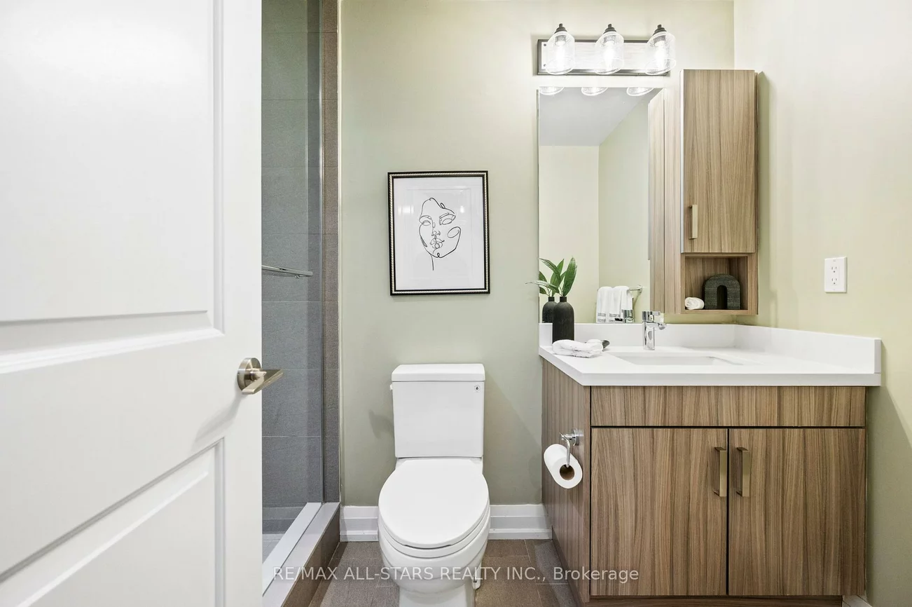 85, Village, Unionville, Markham