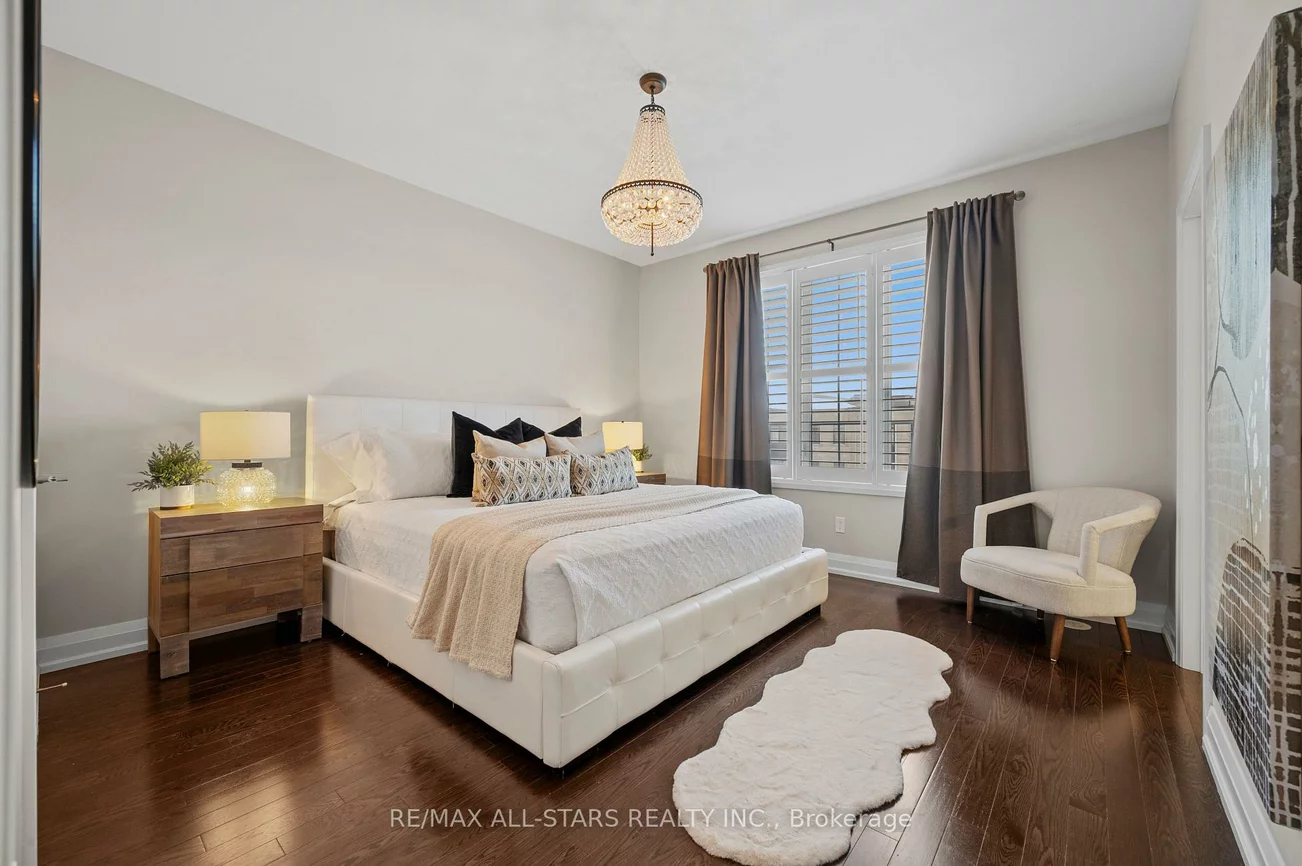 85, Village, Unionville, Markham