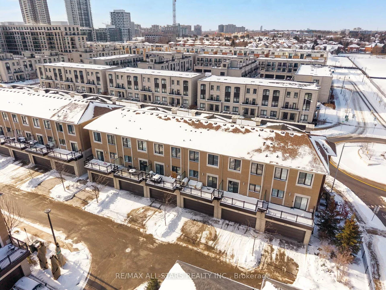 85, Village, Unionville, Markham