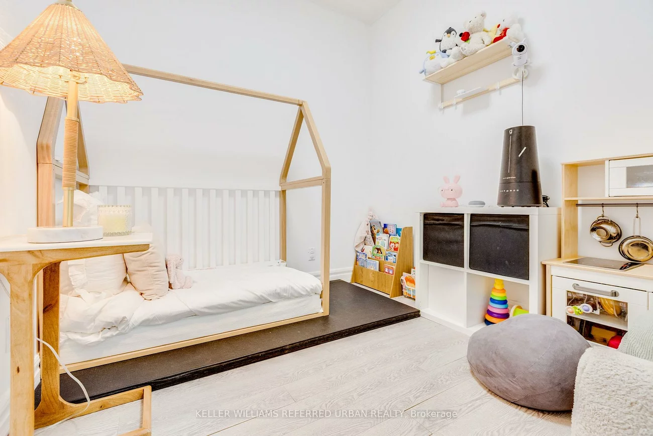 48, Suncrest, Commerce Valley, Markham