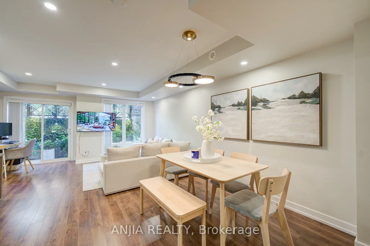 11, Dunsheath, Cornell, Markham