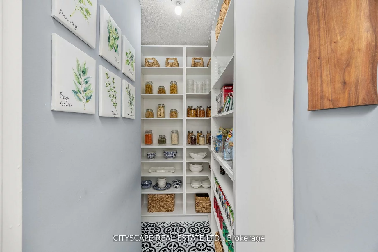 1, Royal Orchard Blv, Royal Orchard, Markham