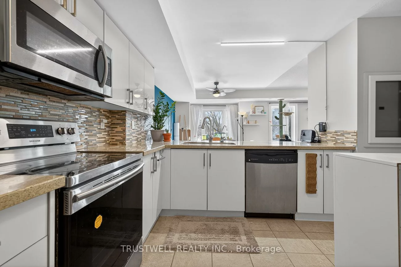 306, John, Aileen-Willowbrook, Markham