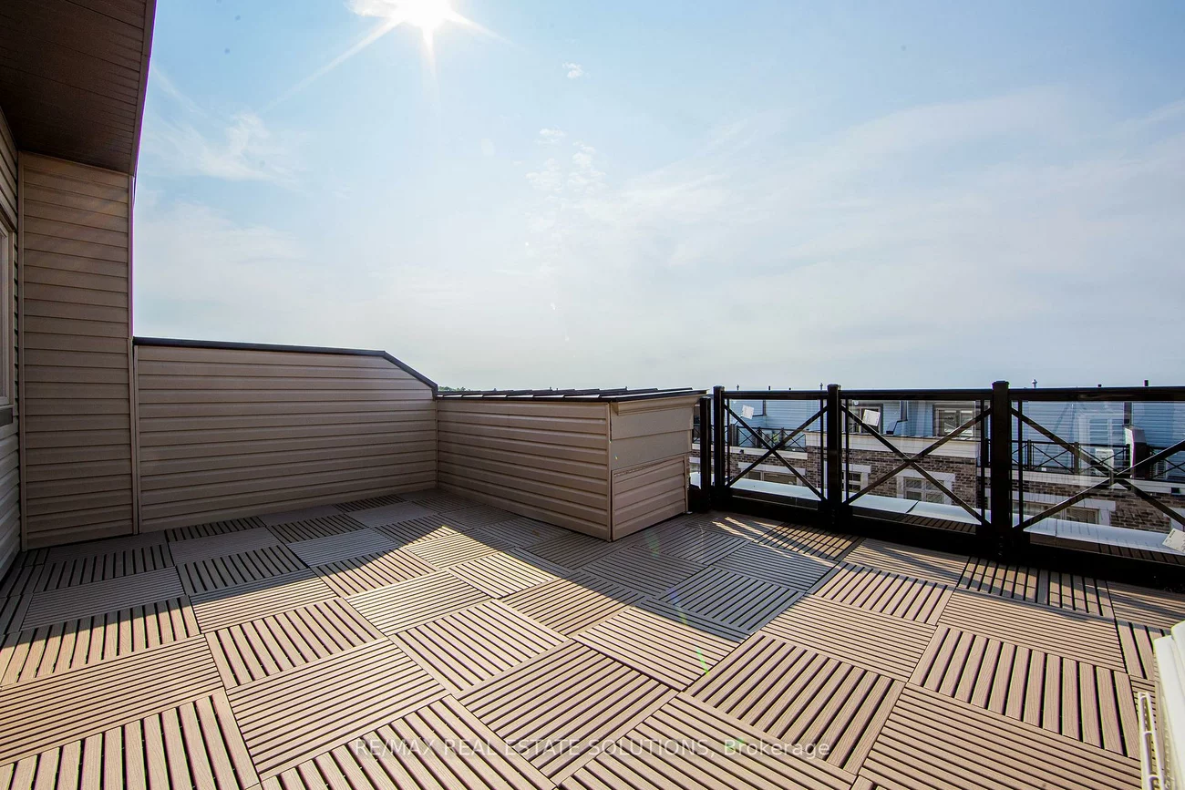 30, Dunsheath, Cornell, Markham