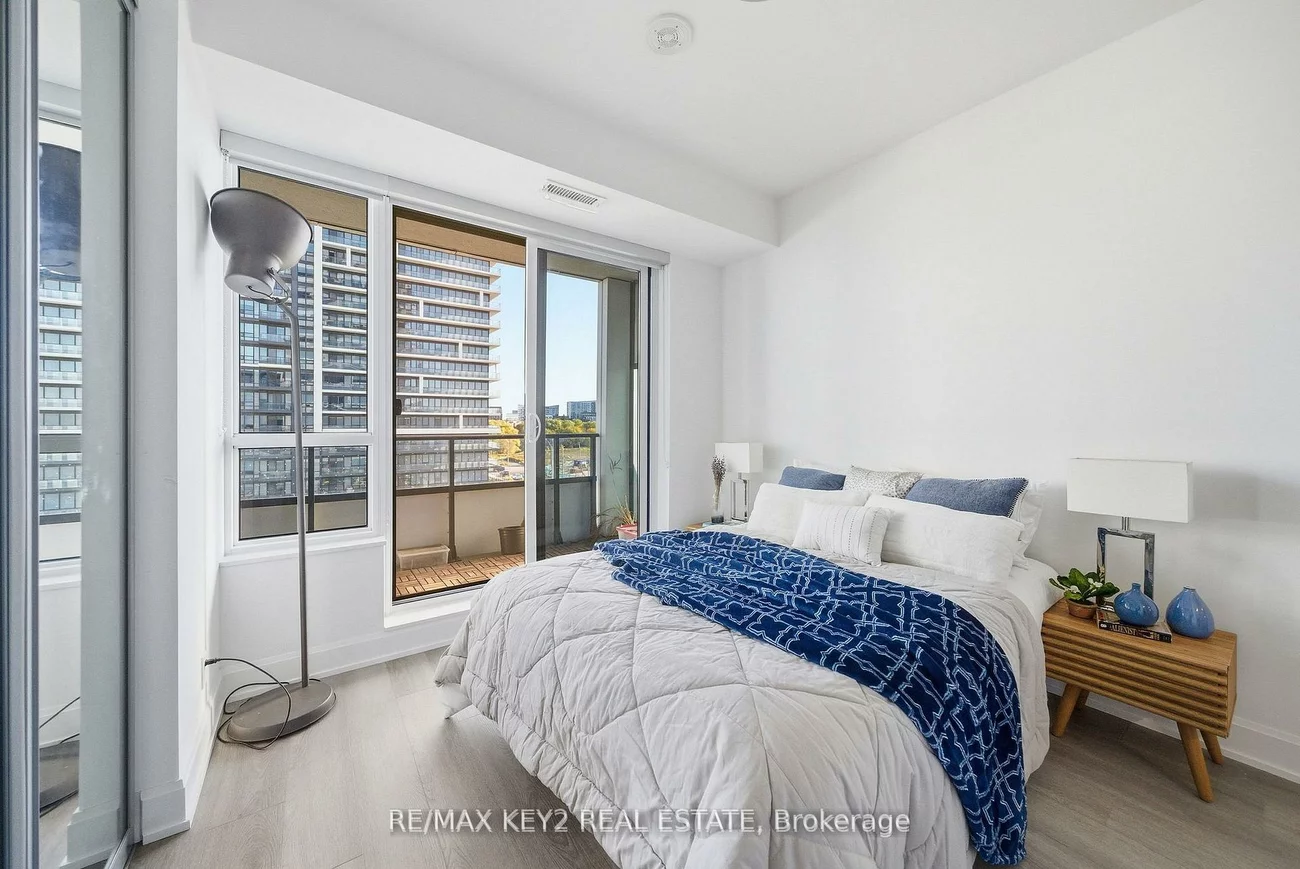 38, Water Walk, Unionville, Markham