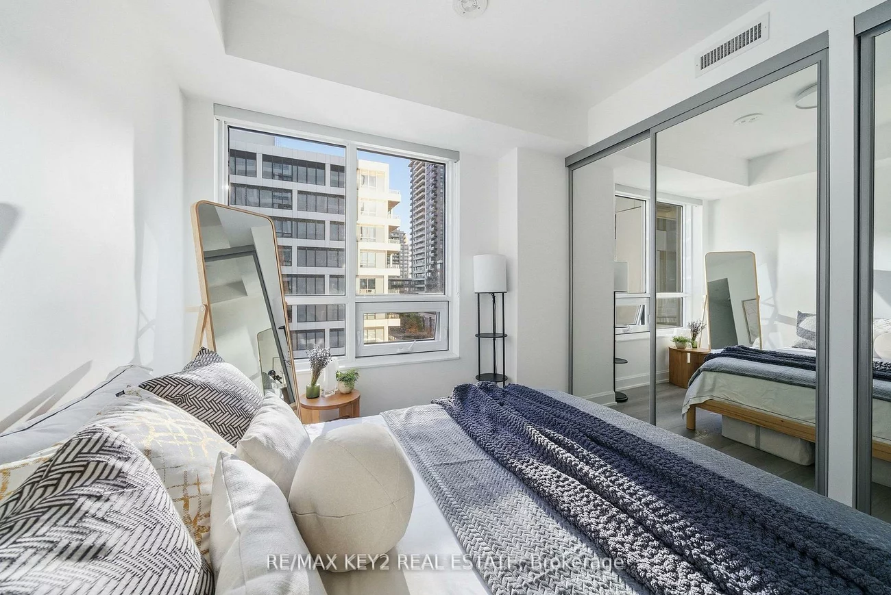 38, Water Walk, Unionville, Markham