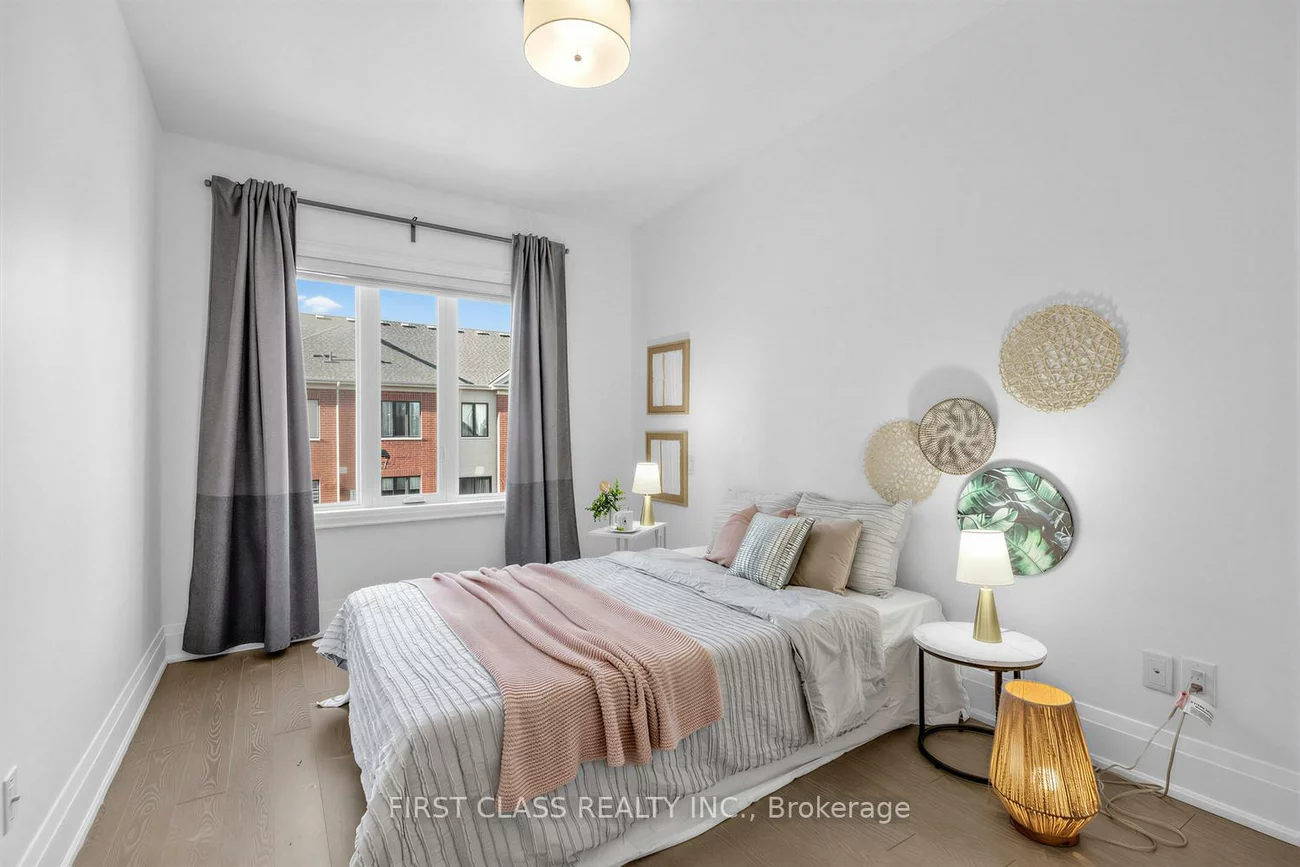 56, Active, Commerce Valley, Markham