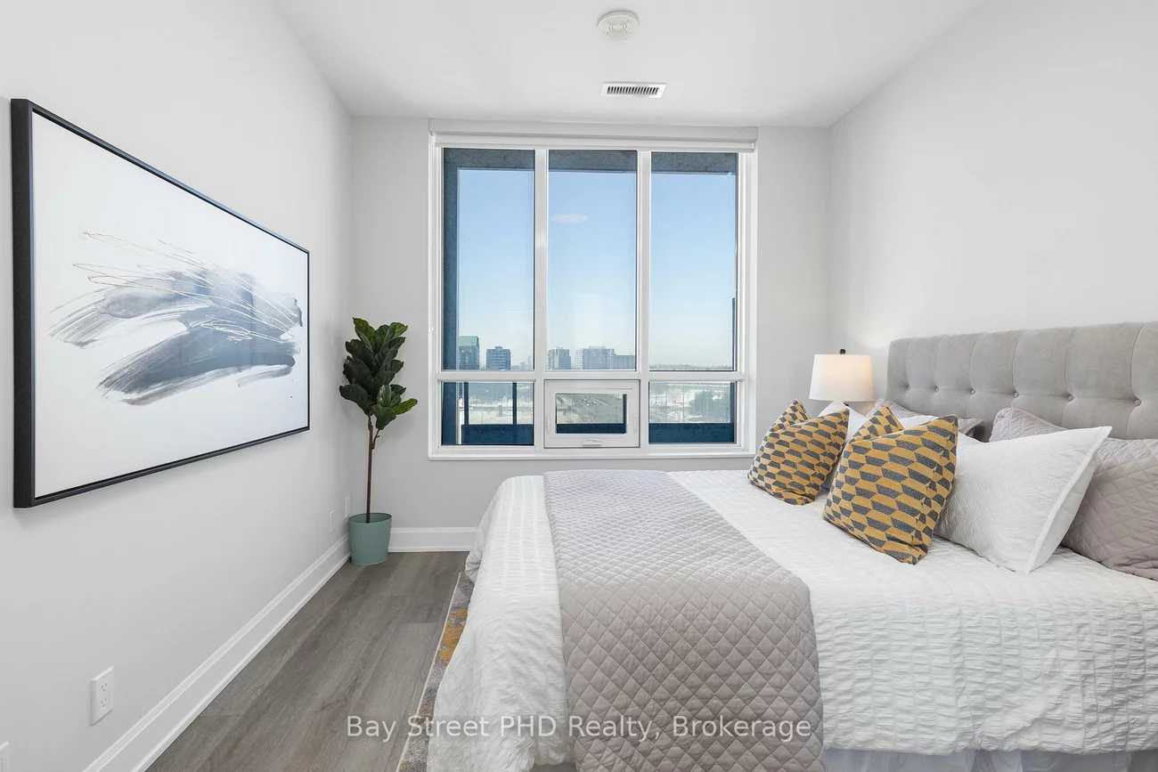 38, Water Walk, Unionville, Markham