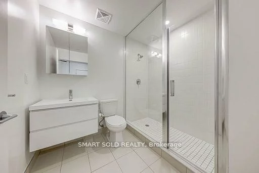 38, Andre De Grasse, Unionville, Markham