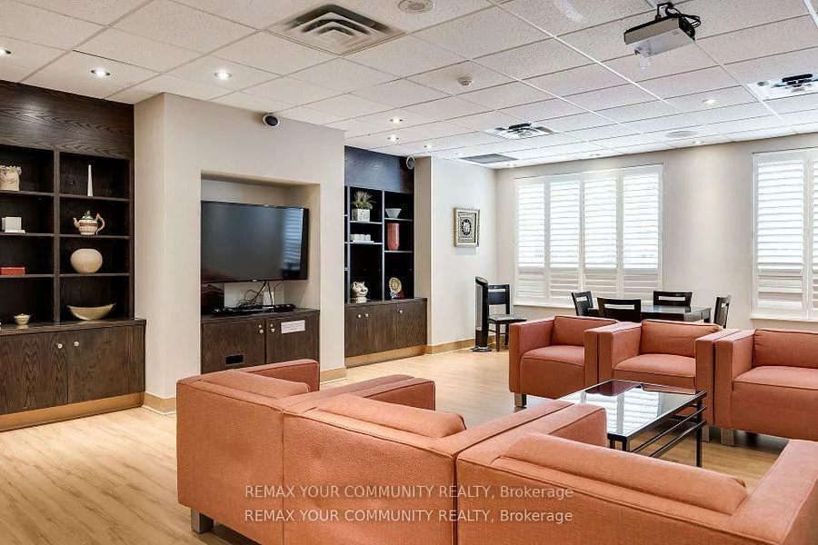 48, Suncrest, Commerce Valley, Markham