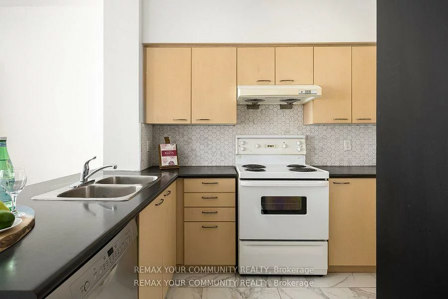 48, Suncrest, Commerce Valley, Markham