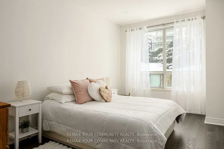 48, Suncrest, Commerce Valley, Markham