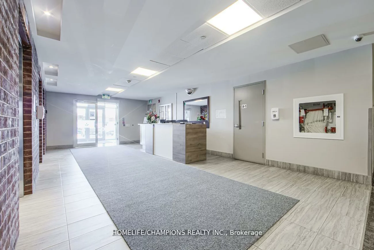 7325, Markham, Cedarwood, Markham