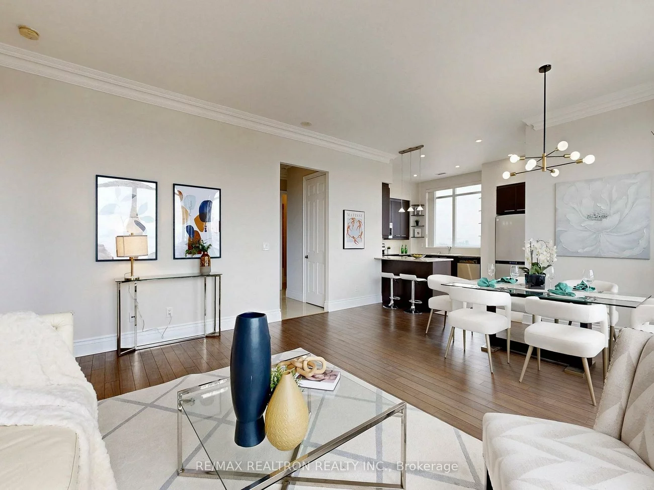 37, Galleria, Commerce Valley, Markham