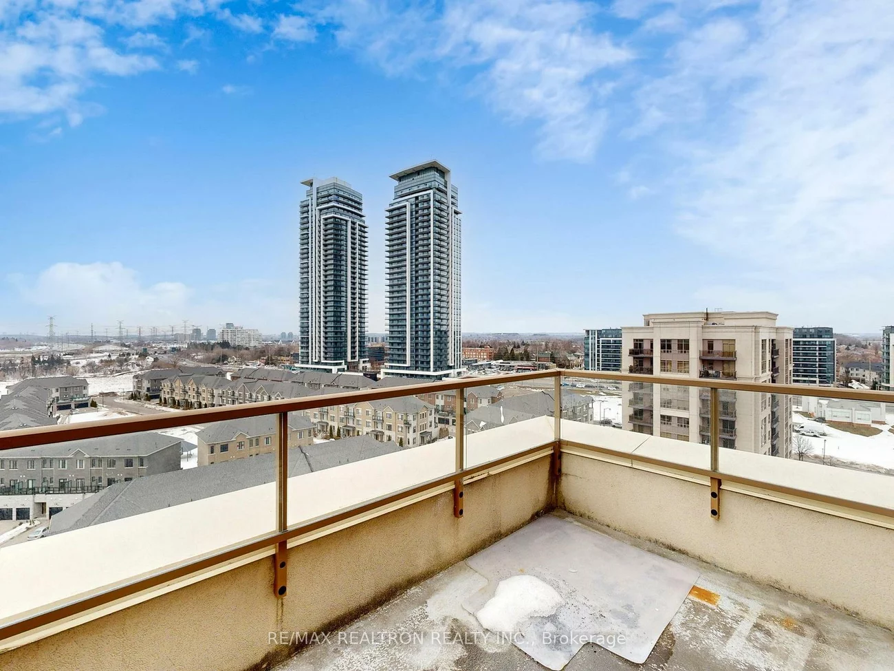 37, Galleria, Commerce Valley, Markham