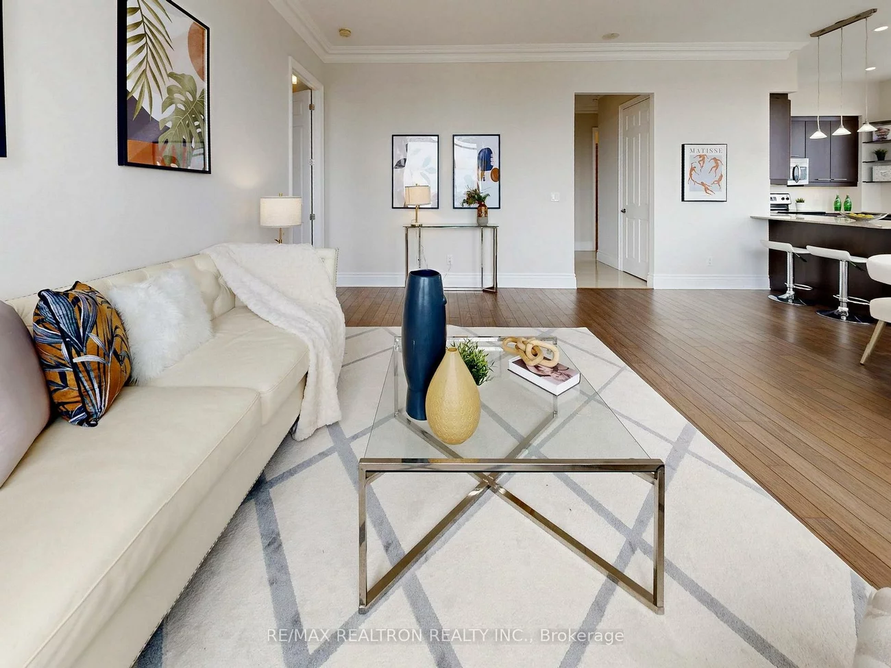 37, Galleria, Commerce Valley, Markham