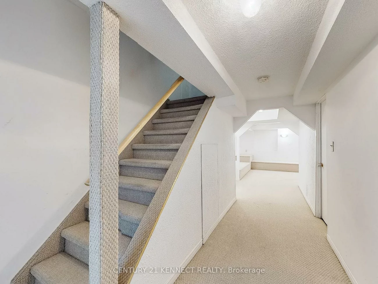 105, Carlton, Unionville, Markham