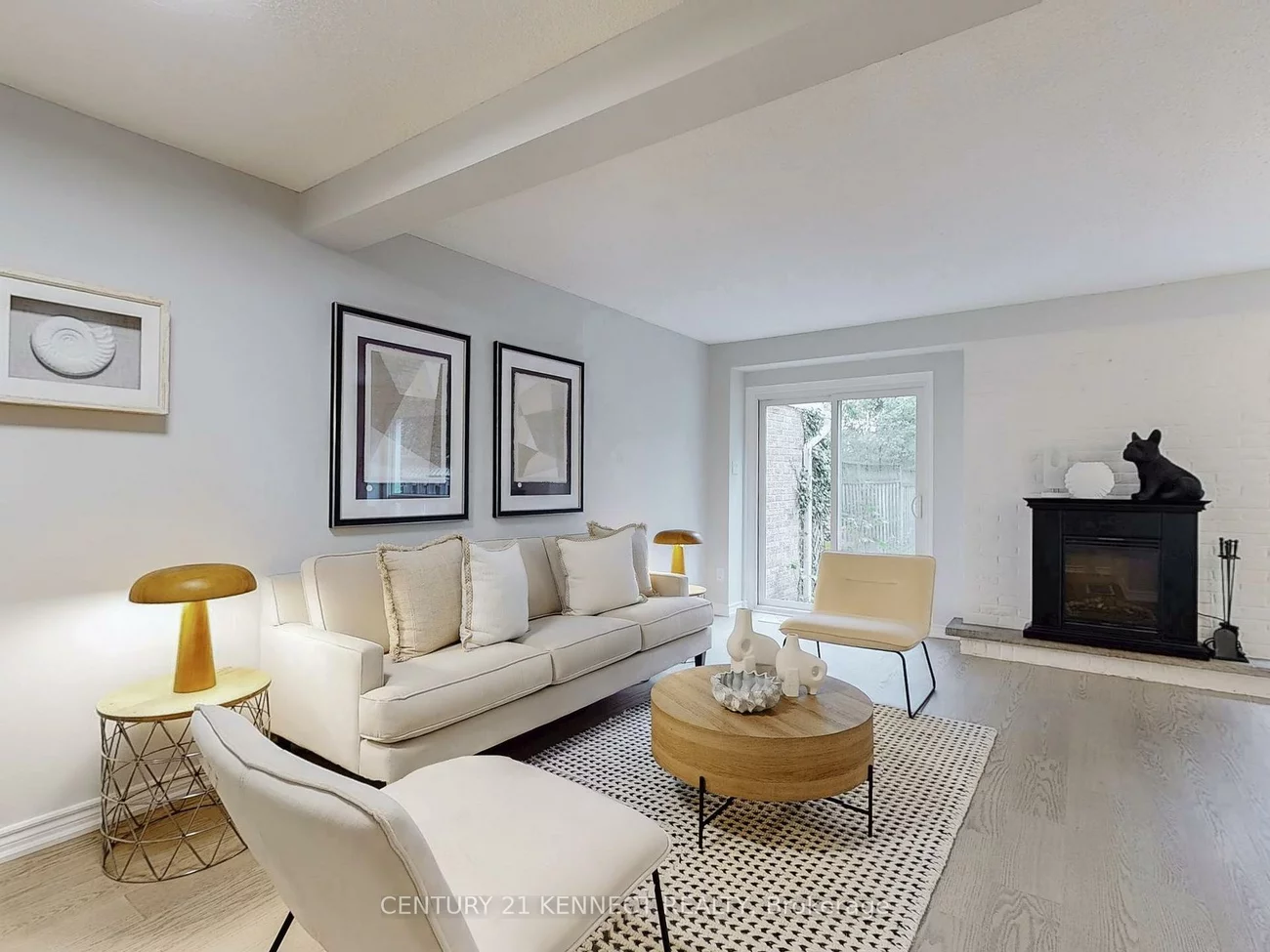 105, Carlton, Unionville, Markham