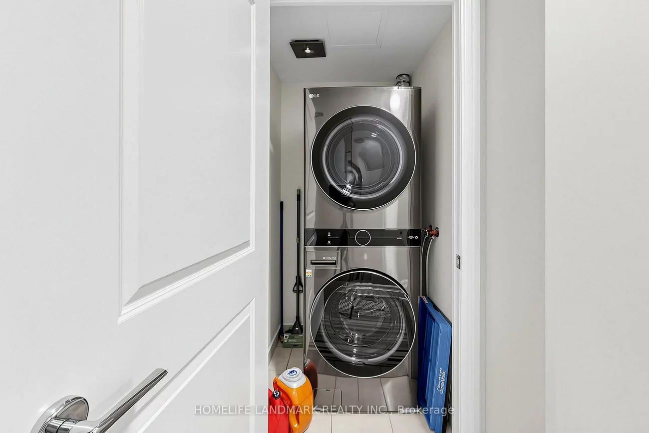 21, Upper Duke, Unionville, Markham