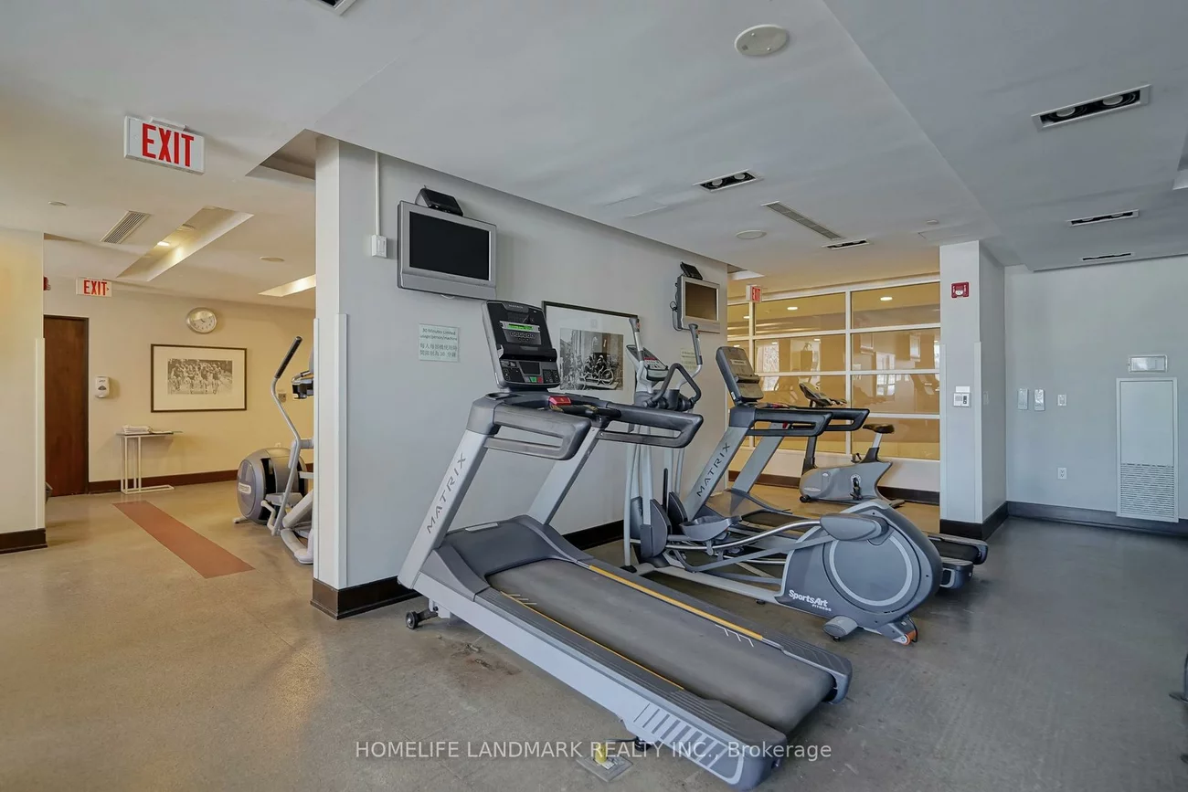 23, Cox, Unionville, Markham