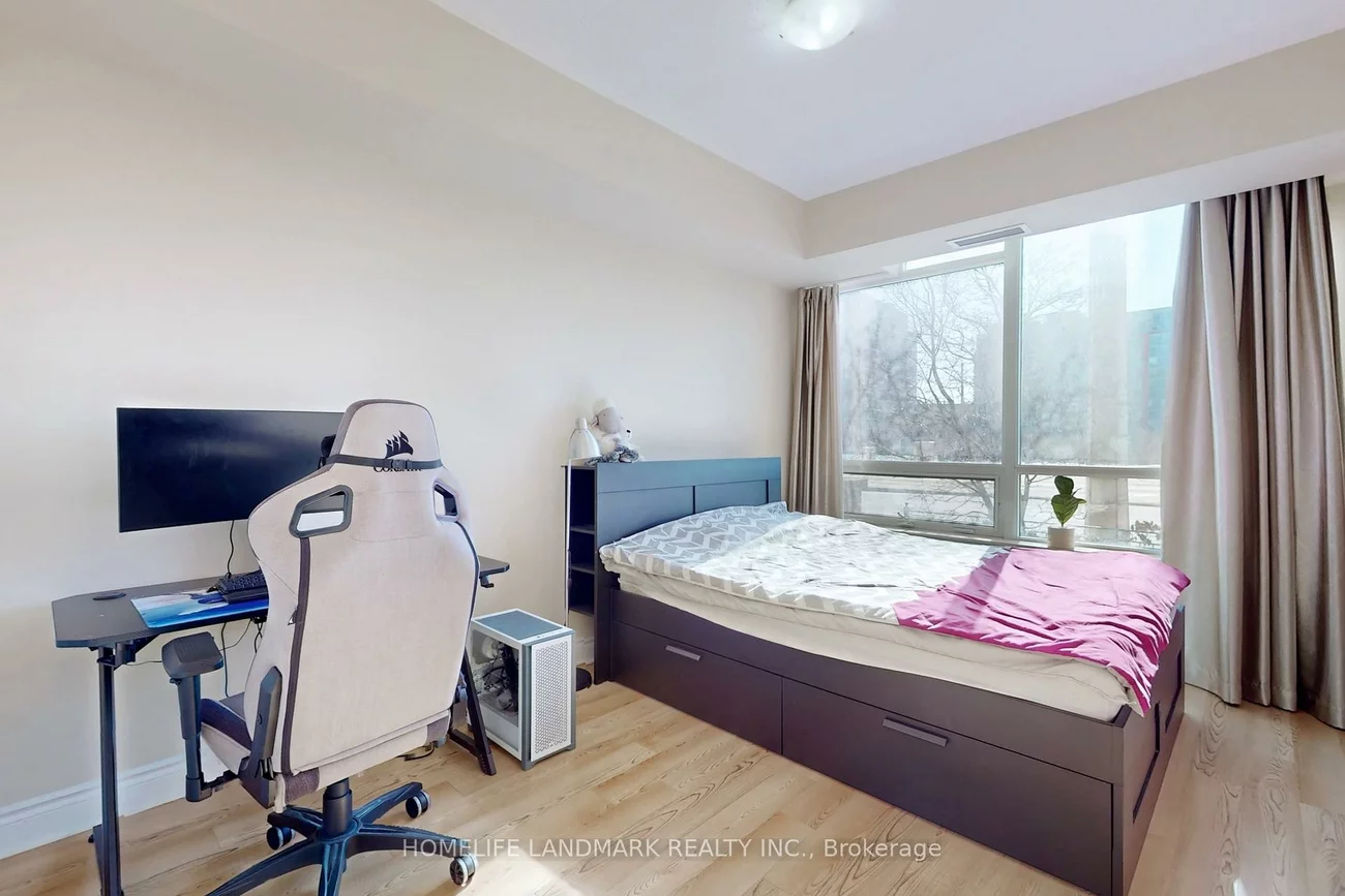 23, Cox, Unionville, Markham