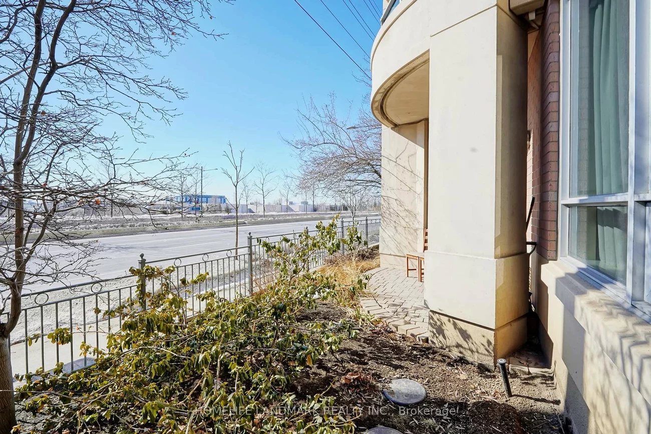 23, Cox, Unionville, Markham