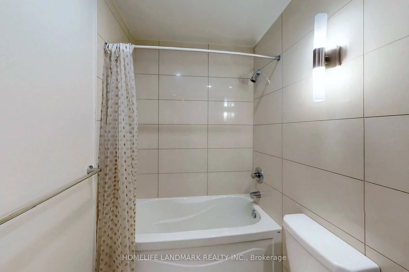 23, Cox, Unionville, Markham