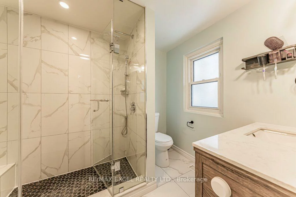 15, Knightsbridge, Markham Village, Markham