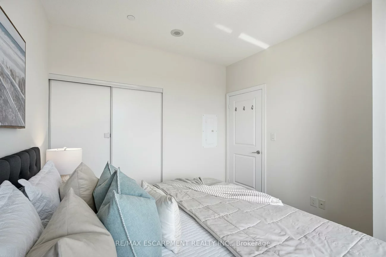 277, South Park, Commerce Valley, Markham