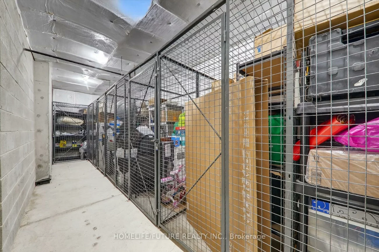 7428, Markham, Middlefield, Markham