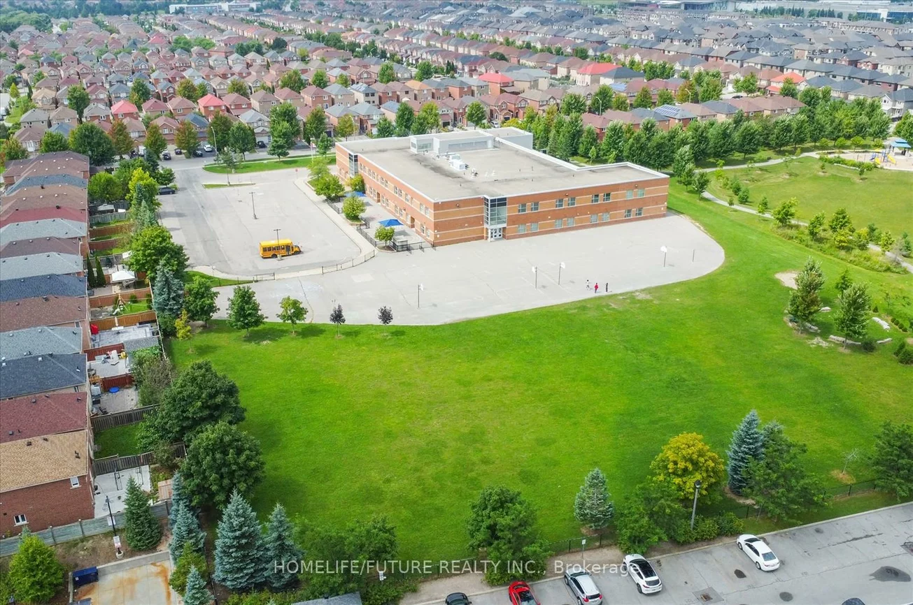 7428, Markham, Middlefield, Markham