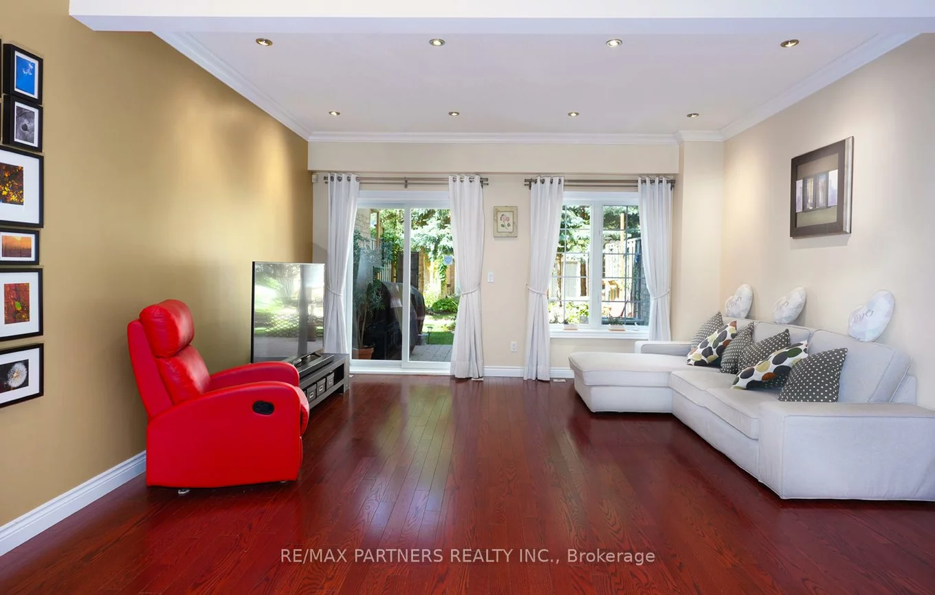 23, St Moritz, Unionville, Markham