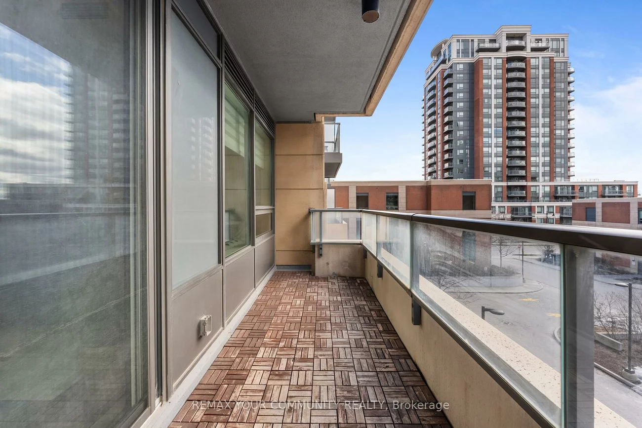 28, Uptown, Unionville, Markham