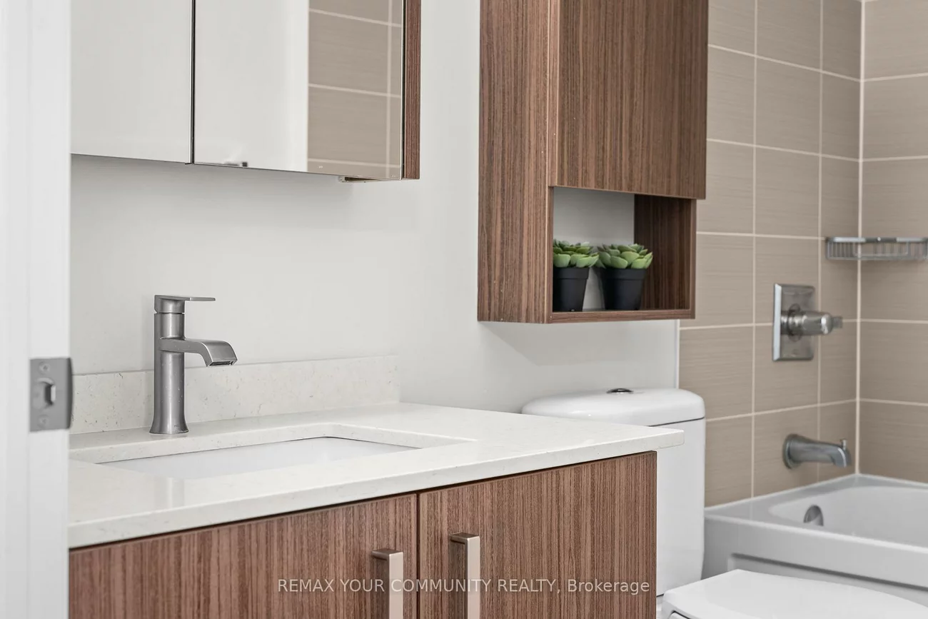 28, Uptown, Unionville, Markham