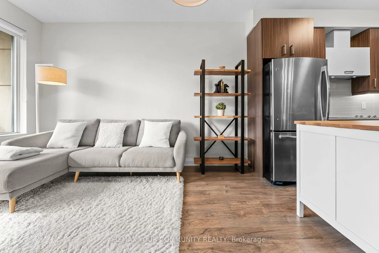 28, Uptown, Unionville, Markham