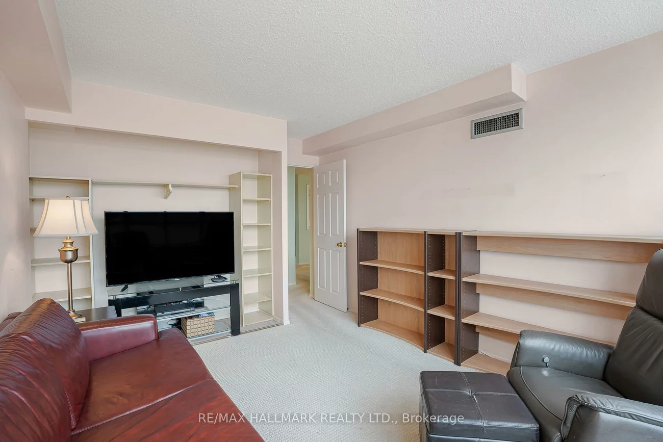 25, Austin, Markville, Markham