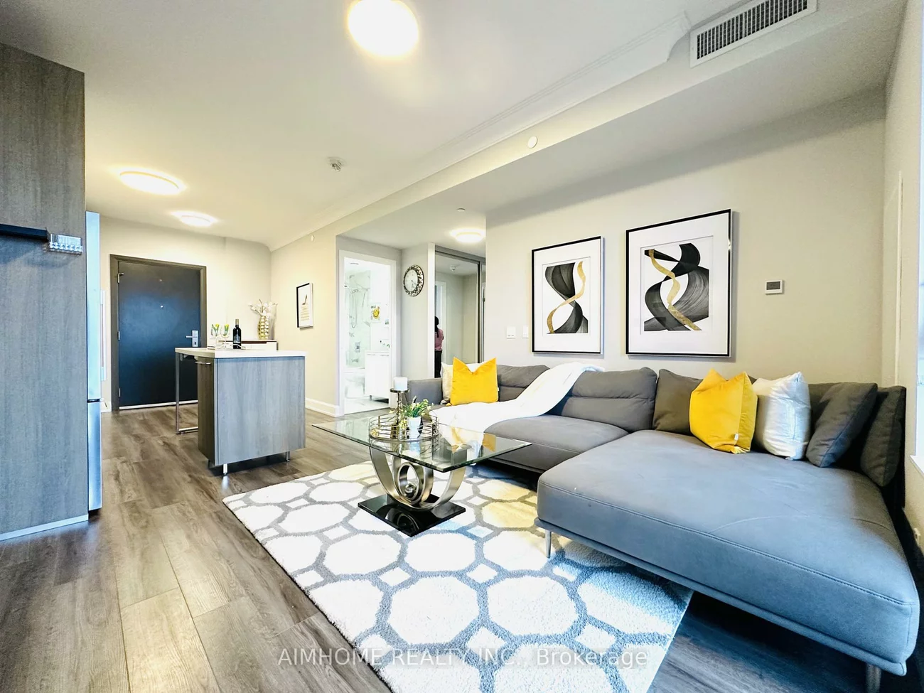 38, Water Walk, Unionville, Markham