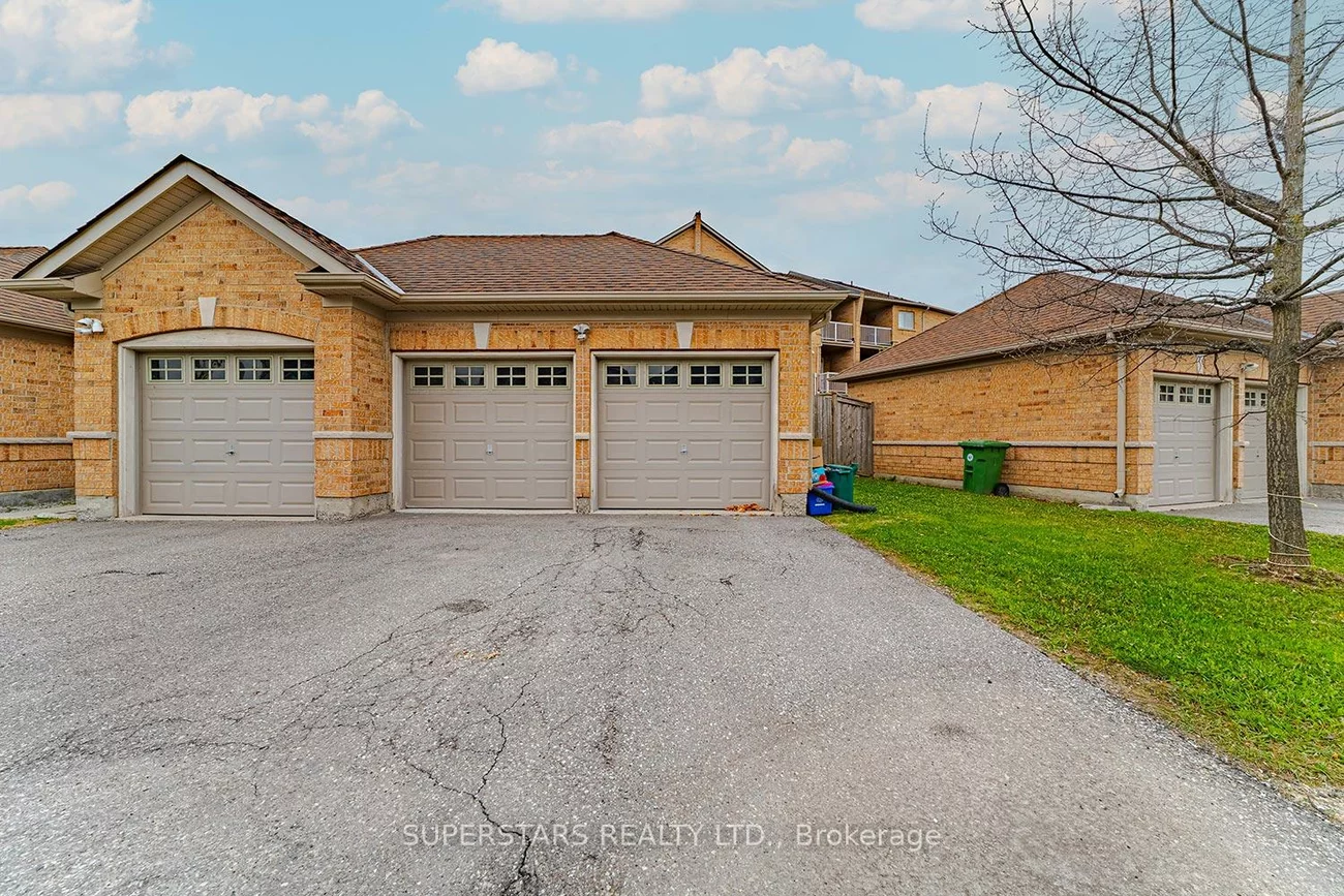 30, Greensborough Village, Greensborough, Markham