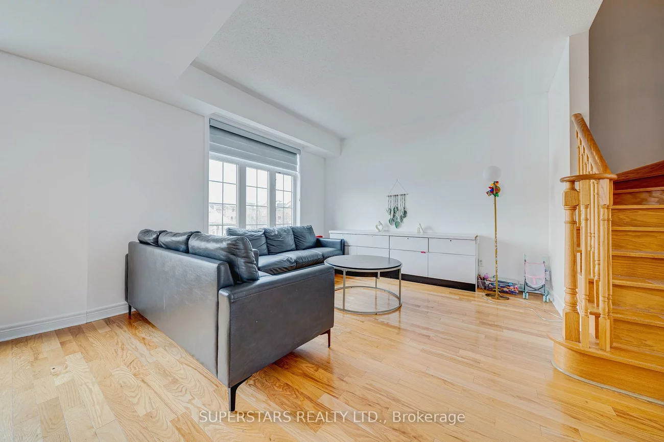 30, Greensborough Village, Greensborough, Markham