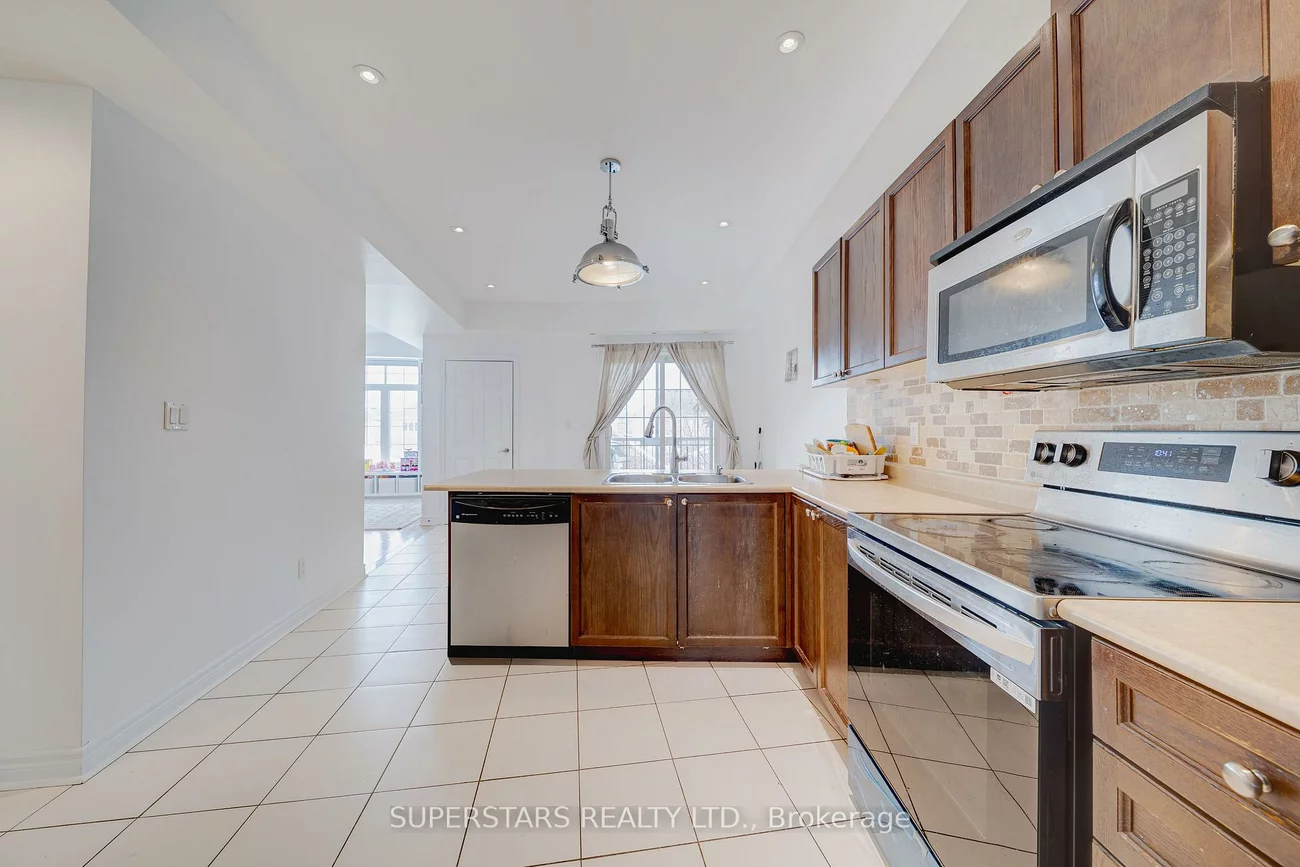 30, Greensborough Village, Greensborough, Markham