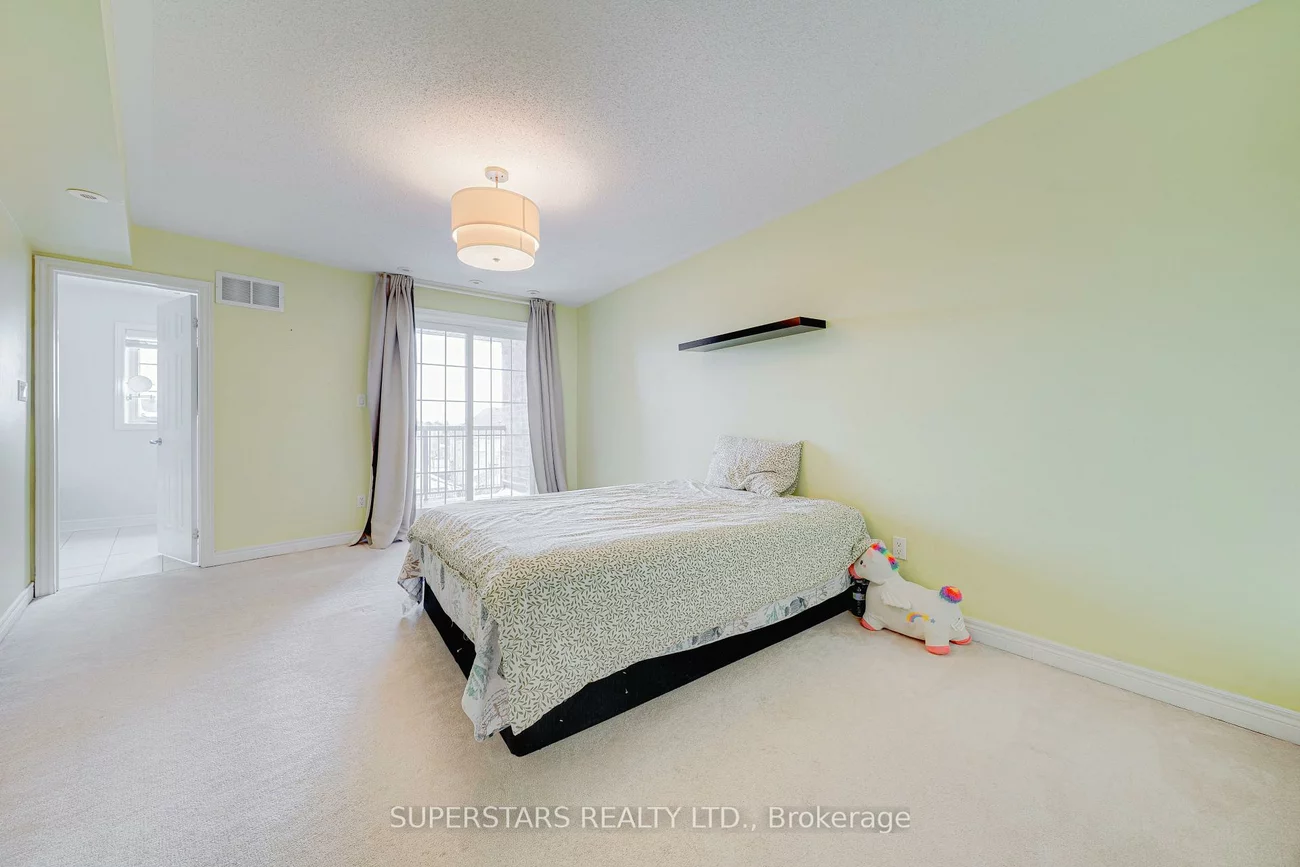 30, Greensborough Village, Greensborough, Markham